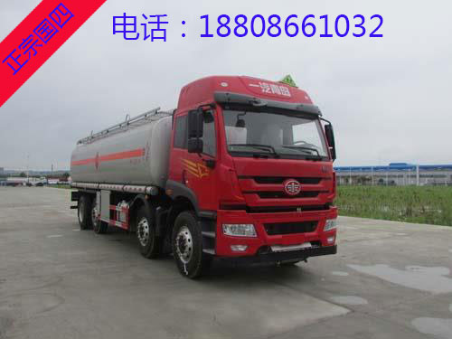 24噸(28方)解放前四后六運(yùn)油車 24噸(28方)解放前四后六運(yùn)油車