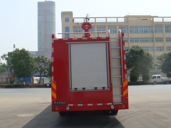 重汽泡沫消防車
