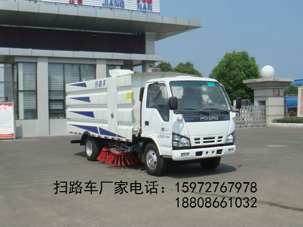 掃路車(chē)圖片 掃路車(chē)圖片