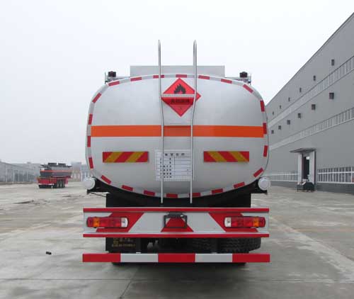 23噸福田前四后八油罐車