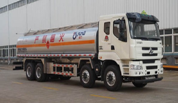 東風(fēng)柳汽油罐車圖片 東風(fēng)柳汽油罐車圖片