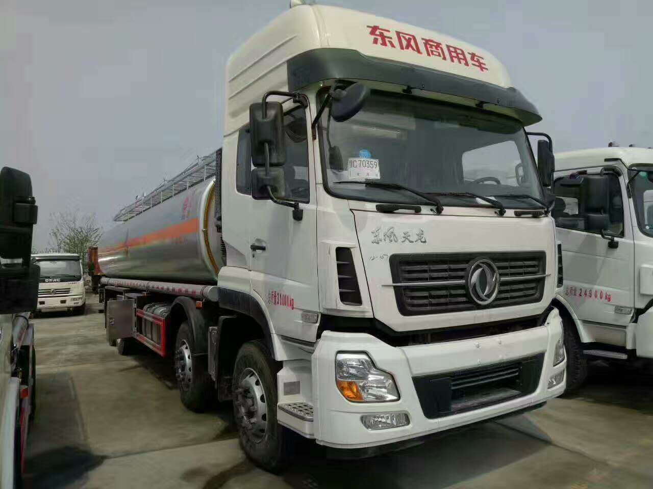 油罐車圖片 油罐車圖片