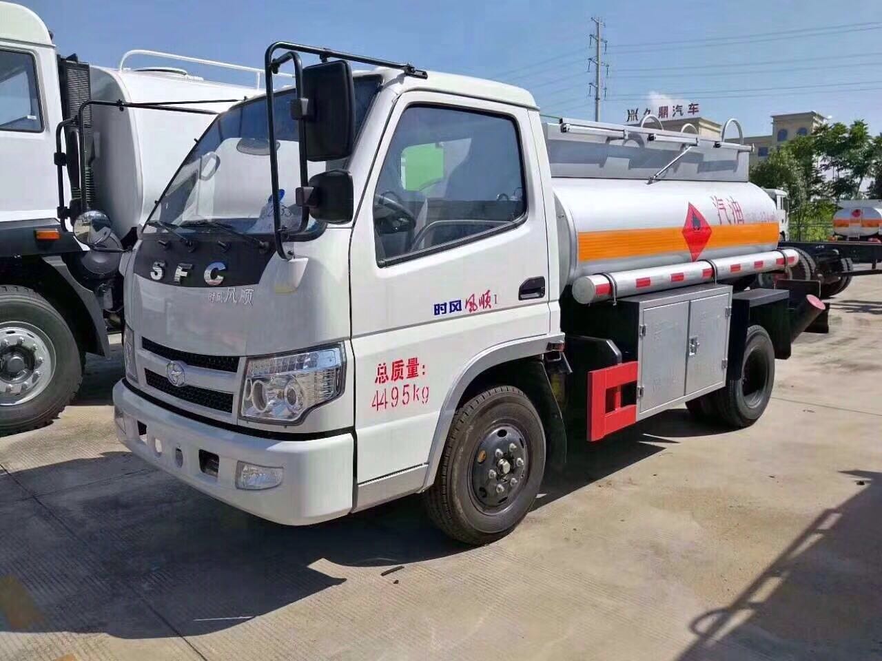 時風(fēng)風(fēng)順加油車圖片 時風(fēng)風(fēng)順加油車圖片