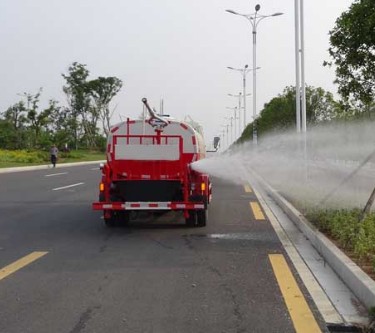 福田2噸藍(lán)牌灑水車