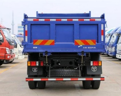 福田瑞沃E3自卸車