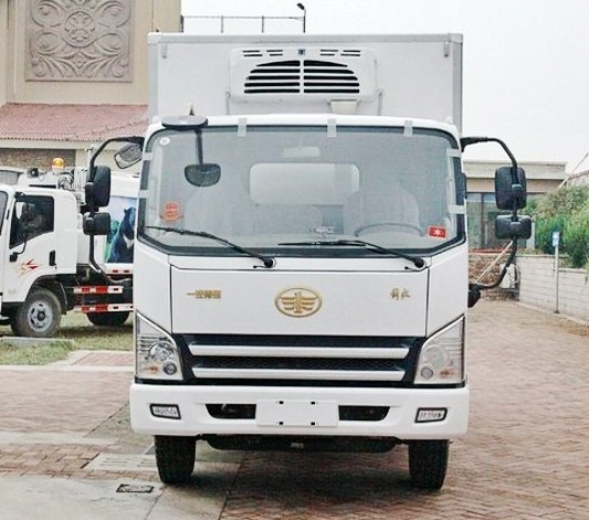 國五解放虎V4.2米冷藏車
