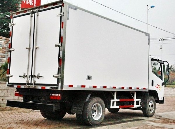 國五解放虎V4.2米冷藏車
