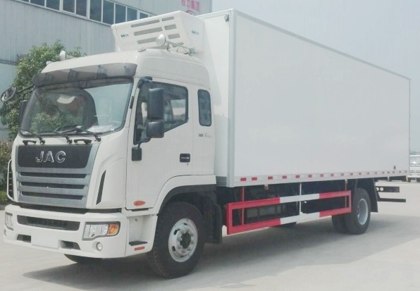江淮格爾發(fā)k6國(guó)五7.6米冷藏車
