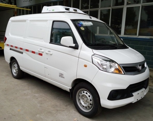 福田伽途V5面包冷藏車