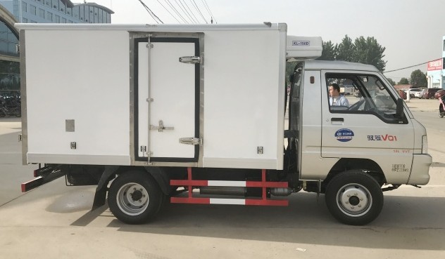 國五福田馭菱2.9米冷藏車