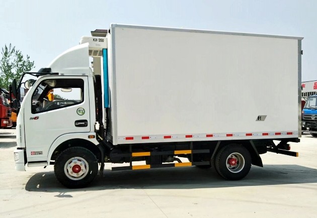 國五東風(fēng)凱普特4.2米冷藏車