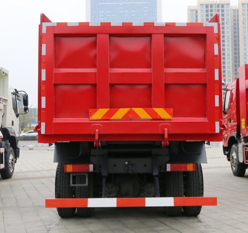 東風(fēng)柳汽乘龍H5自卸車