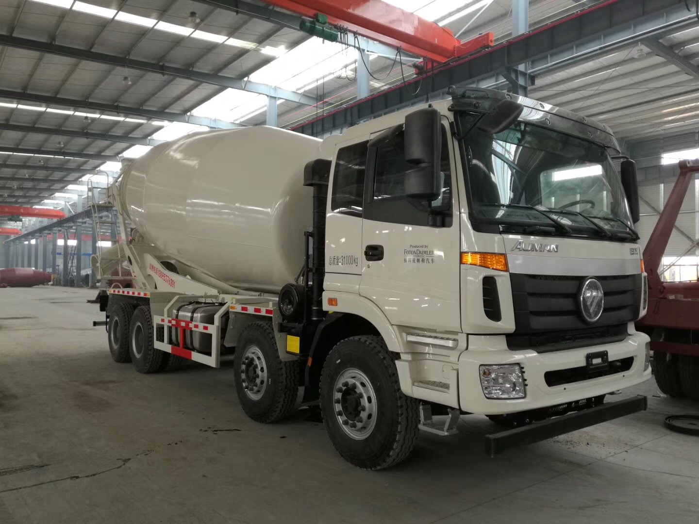 福田歐曼前四后八攪拌車