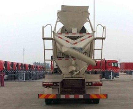 江淮格爾發(fā)后雙橋攪拌車