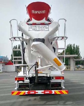 北奔后雙橋攪拌車