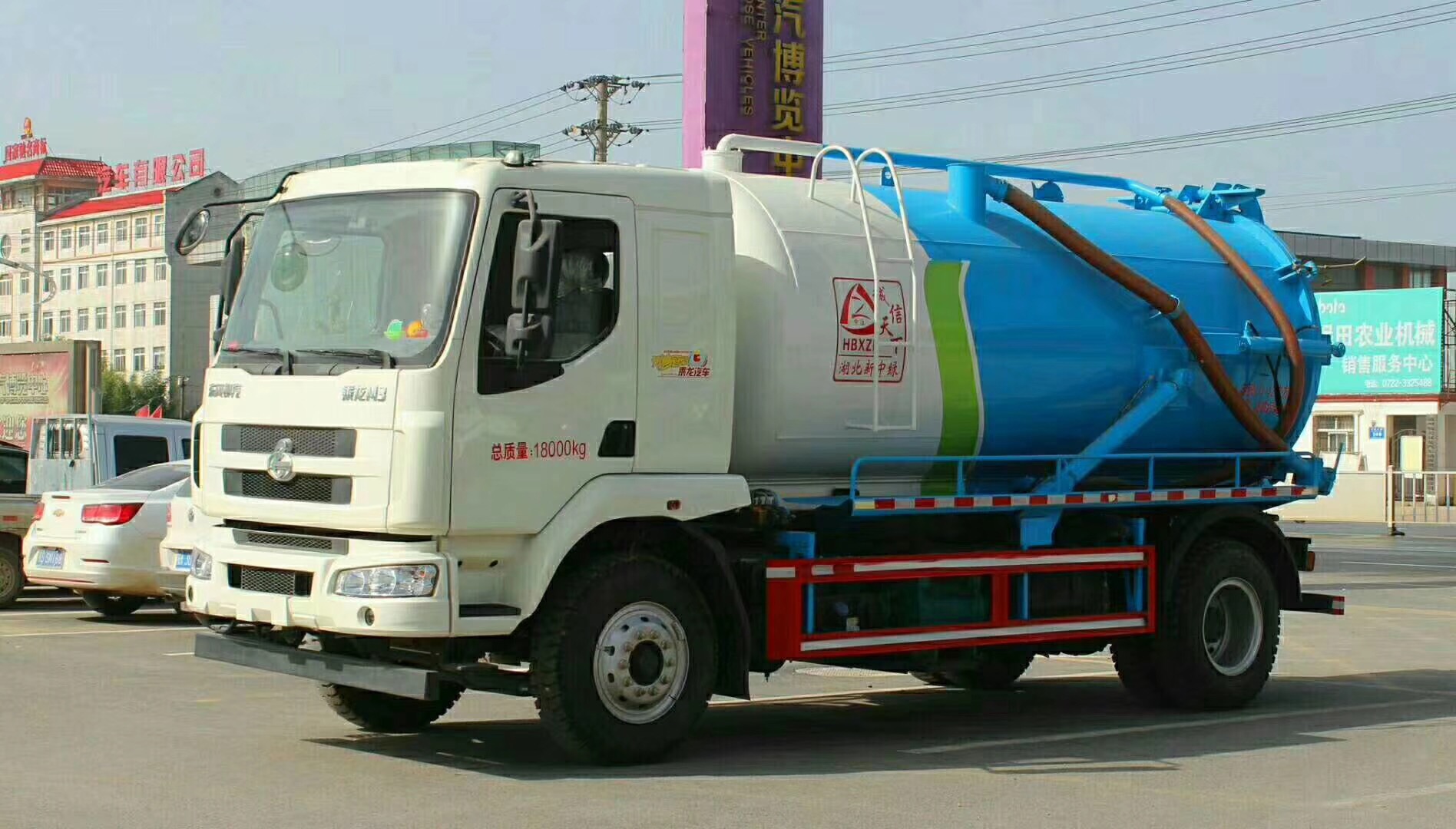 東風柳汽14方吸污車