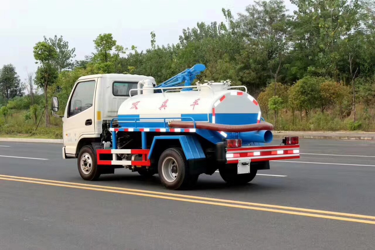 凱馬藍(lán)牌2方吸糞車