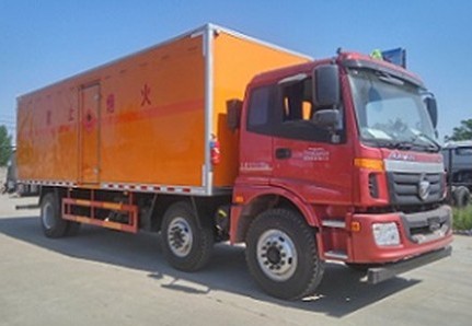 福田歐曼7.75米易燃氣體廂式運輸車