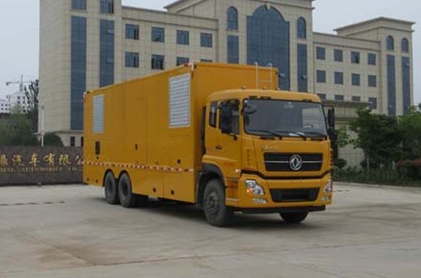 東風(fēng)天龍后雙橋100-800KW應(yīng)急電源車