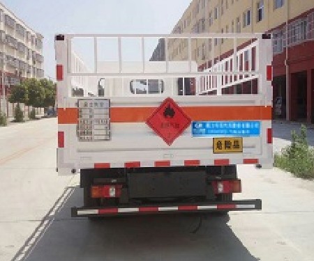 重汽豪沃4.1米氣瓶運輸車