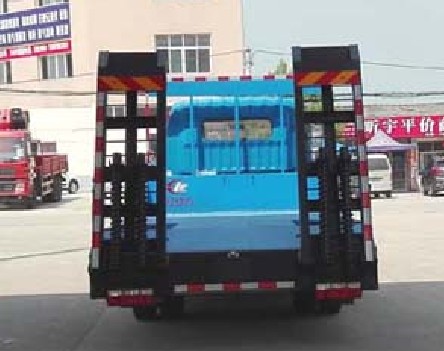 東風多利卡單橋平板運輸車