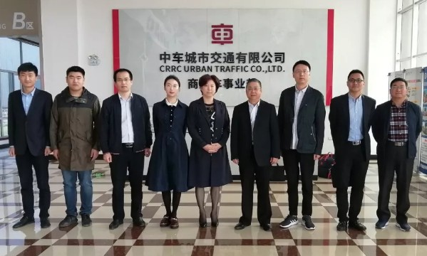 張家港市領(lǐng)導一行蒞臨湖北楚勝考察 張家港市領(lǐng)導一行蒞臨湖北楚勝考察