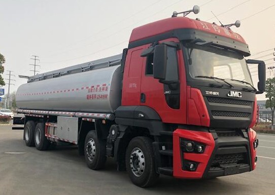 江鈴威龍重卡前四后八供液車圖片 江鈴威龍重卡前四后八供液車圖片