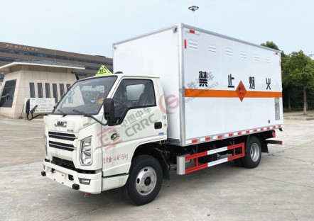 國(guó)六江鈴窄體4.15米藍(lán)牌1類爆破器材運(yùn)輸車(chē)_湖北楚勝汽車(chē)