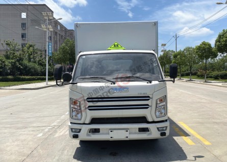 國六江鈴4.08米寬體黃牌1類爆破器材運(yùn)輸車_湖北楚勝汽車