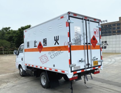 國六東風(fēng)途逸汽油版2.7米/3米易燃?xì)怏w廂式運(yùn)輸車_湖北楚勝汽車