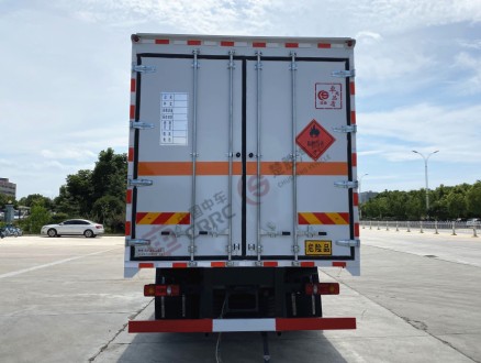 國六東風(fēng)天錦6.2米/6.6米/6.8米易燃氣體廂式運輸車_湖北楚勝汽車