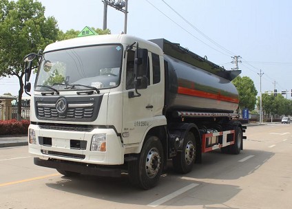 國六東風(fēng)天錦小三軸甲醇乙醇罐式運輸車圖片 國六東風(fēng)天錦小三軸甲醇乙醇罐式運輸車圖片