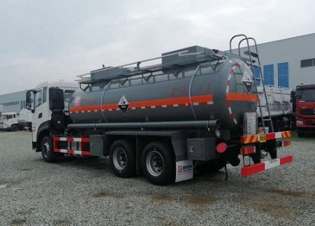 國(guó)六東風(fēng)天龍后八輪腐蝕性物品罐式運(yùn)輸車圖片 國(guó)六東風(fēng)天龍后八輪腐蝕性物品罐式運(yùn)輸車圖片