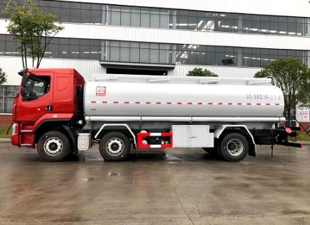 力神牌國五東風(fēng)柳汽乘龍前四后四供液車 力神牌國五東風(fēng)柳汽乘龍前四后四供液車