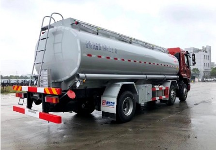 力神牌國五東風(fēng)柳汽乘龍前四后四供液車 力神牌國五東風(fēng)柳汽乘龍前四后四供液車