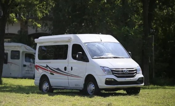 齊星大通V80升頂房車_星運DT2421(5座)齊星房車