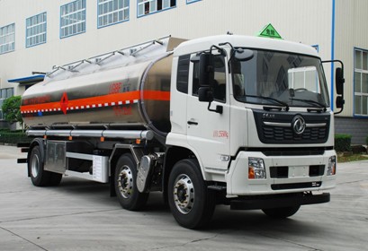 國(guó)六東風(fēng)天錦25方油罐車(chē) 國(guó)六東風(fēng)天錦25方油罐車(chē)