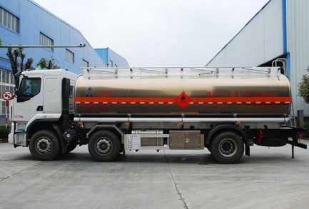 國(guó)六東風(fēng)柳汽24.7方鋁合金運(yùn)油車(chē) 國(guó)六東風(fēng)柳汽24.7方鋁合金運(yùn)油車(chē)