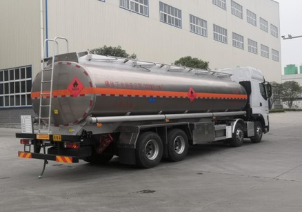 國六東風(fēng)柳汽30.6方鋁合金運(yùn)油車 國六東風(fēng)柳汽30.6方鋁合金運(yùn)油車