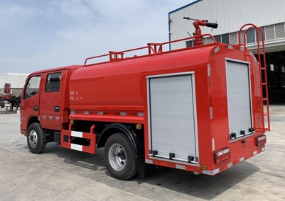 東風(fēng)小多利卡雙排消防灑水車 東風(fēng)小多利卡雙排消防灑水車