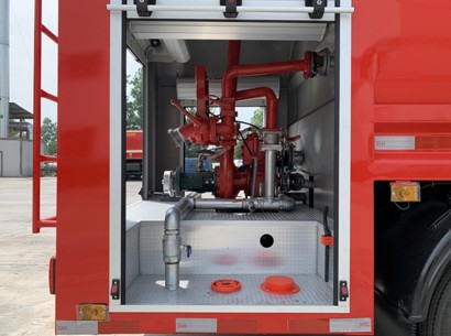 東風(fēng)小多利卡雙排消防灑水車 東風(fēng)小多利卡雙排消防灑水車