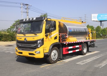 6.3立方東風華神T3標準型瀝青灑布車 6.3立方東風華神T3標準型瀝青灑布車