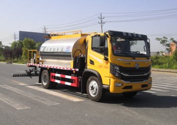 6.3立方東風華神T3標準型瀝青灑布車 6.3立方東風華神T3標準型瀝青灑布車