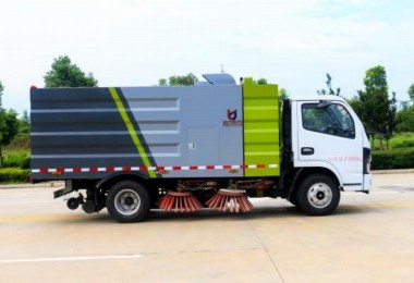 國六東風(fēng)小多利卡掃路車_凱力風(fēng)牌KLF5070TSLE6型掃路車