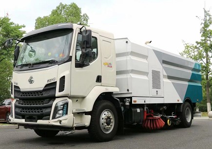 國六東風(fēng)柳汽洗掃車_凱力風(fēng)牌KLF5180TXSL6型洗掃車