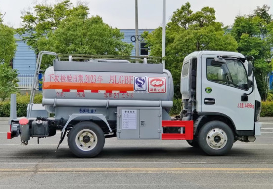 藍(lán)牌油罐車|加油車圖片 藍(lán)牌油罐車|加油車圖片