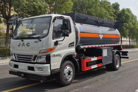 EV7s(xing)ΣU(xin)Ʒʽ\(yn)ݔ܇(ch)