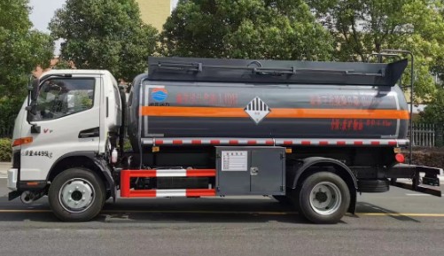 EV7s(xing)ΣU(xin)Ʒʽ\(yn)ݔ܇(ch)