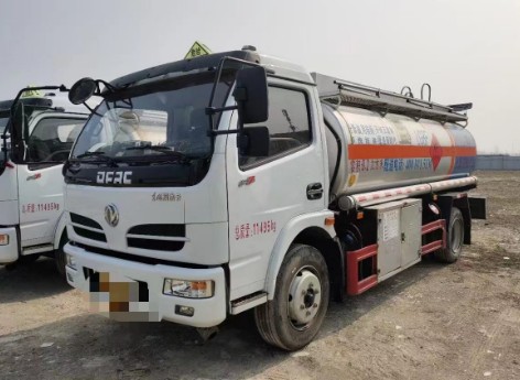 二手8噸加油車,湖北黃岡戶!