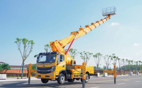 東風(fēng)華神(DV3)36米高空作業(yè)車